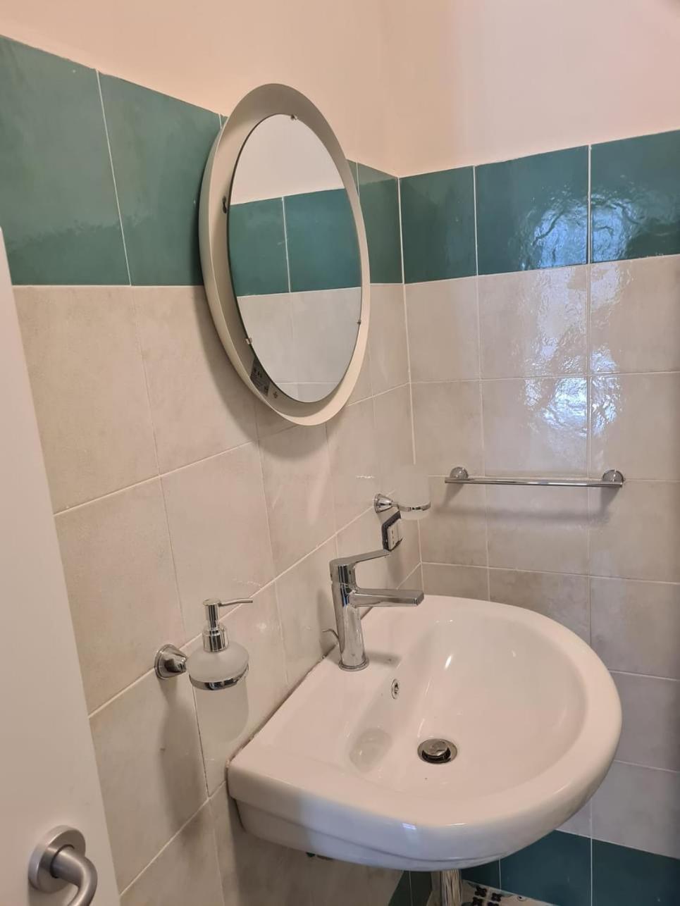 פאלינורו B&B La Marinella מראה חיצוני תמונה